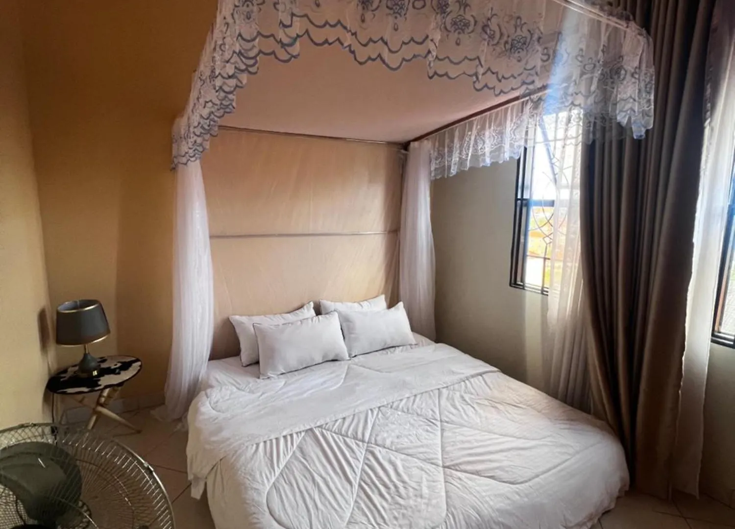 Apartament Comfy Square Kampala Uganda